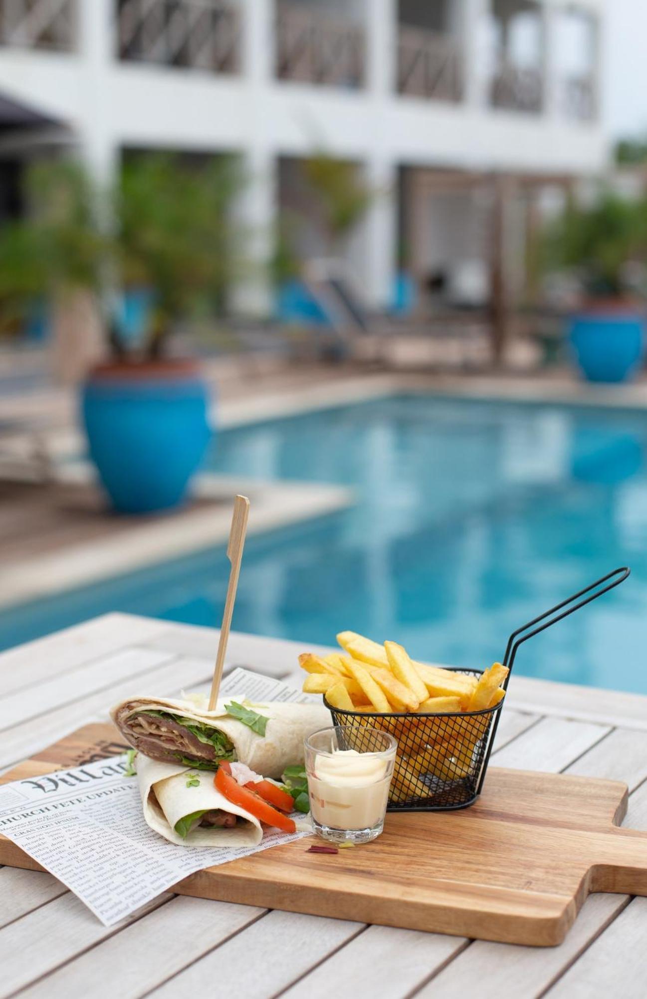 Bloozz Resort Bonaire Playa Exteriör bild