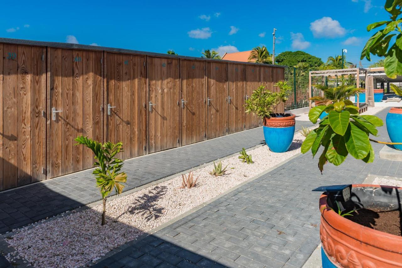 Bloozz Resort Bonaire Playa Exteriör bild