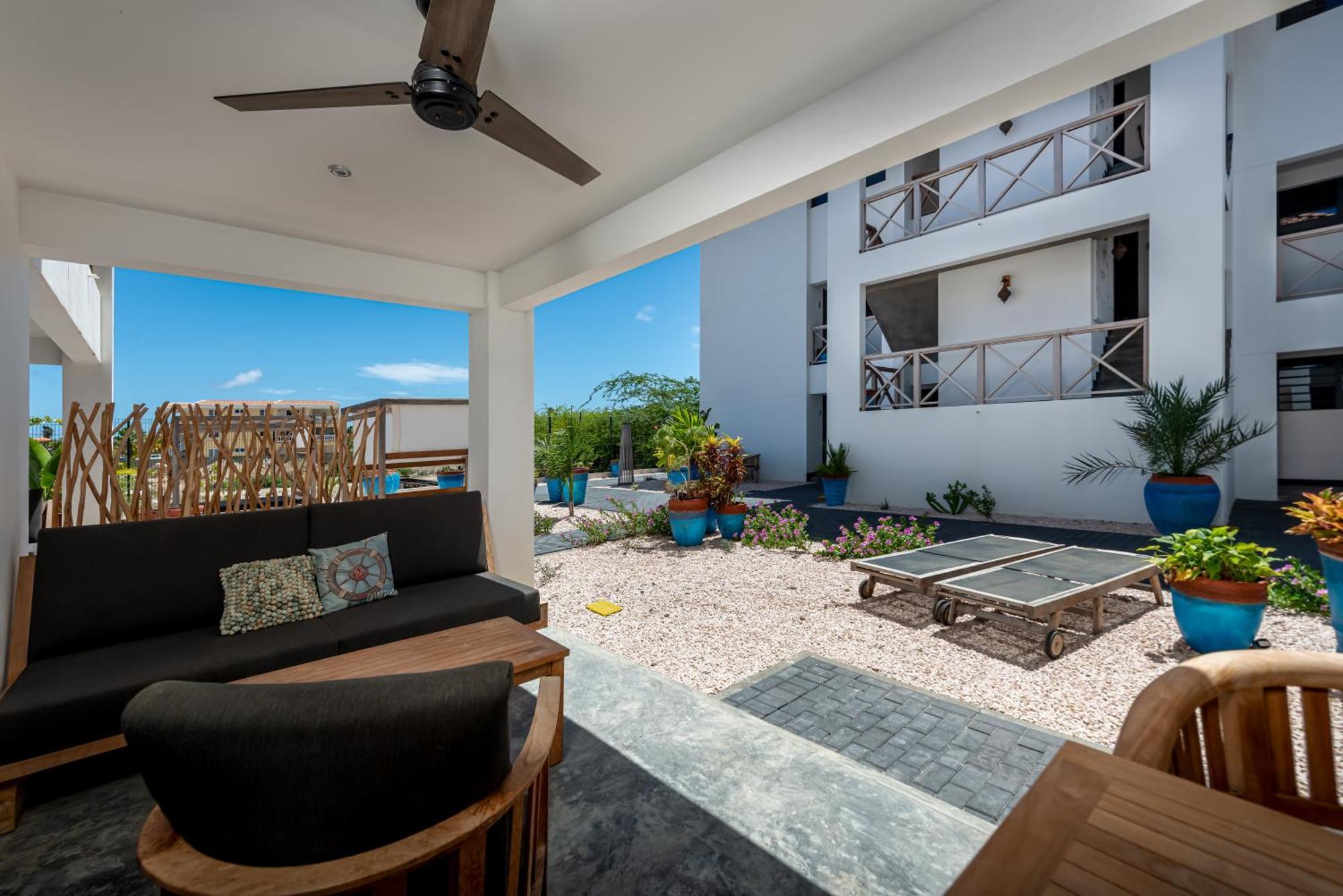 Bloozz Resort Bonaire Playa Exteriör bild