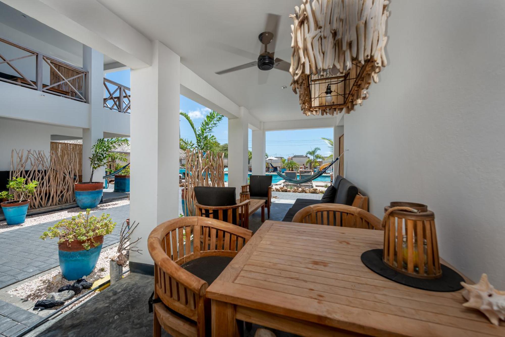 Bloozz Resort Bonaire Playa Exteriör bild