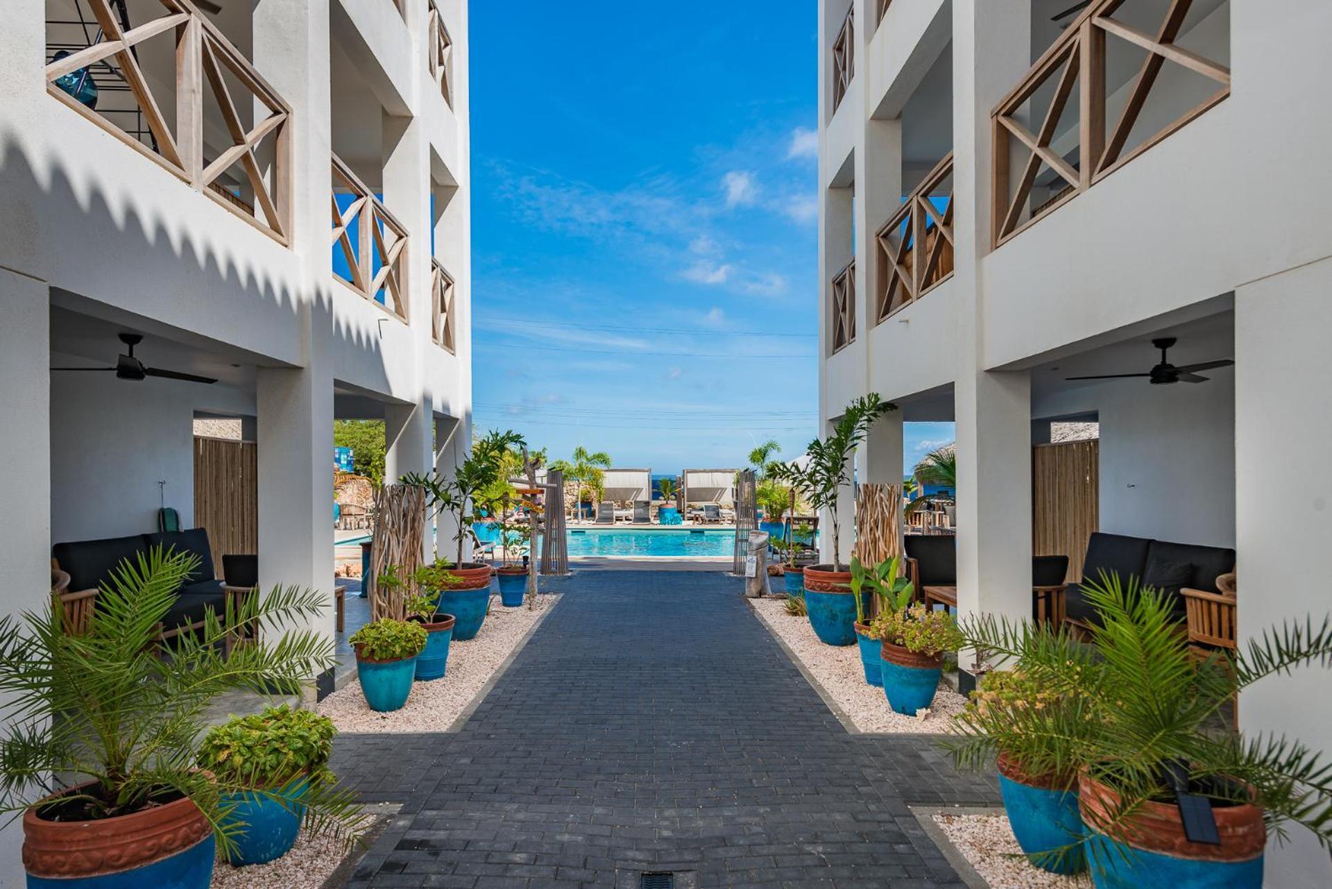 Bloozz Resort Bonaire Playa Exteriör bild